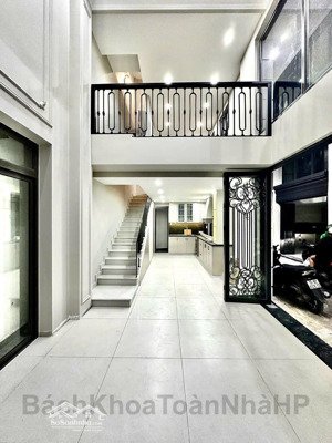 bán nhà khu hồ sen vừa ở vừa kinh doanh buôn bán tốt