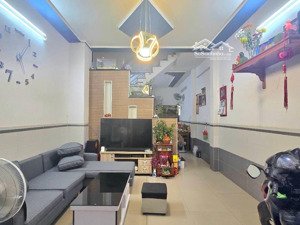 gần cv làng hoa khu phân lô 3 bước ra mặt tiền 4 tầng btct 6,65 tỷ