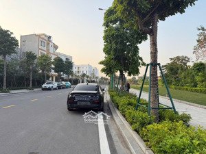 phân lô a38 khu quân đội tư đình - sổ đỏ 100m 5tầng thang máy ôtô tránh - chỉ 17,9 tỷ.