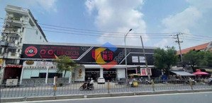 cho thuê nhà 56 lê văn quới, quận bình tân . ngang 40x45m dtsd 3000m