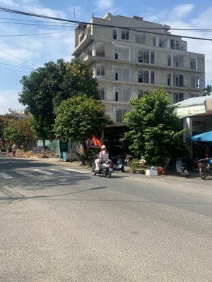 hàng hiếm ! ngang 15m , diện tích 308m2 - hoàng bích sơn , gần biển xây 12 tầng