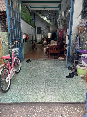 nhà chính chủ ở lâu đời hẻm như mặt tiền vừa ở vừa kd sầm uất đường tân thới nhất 12