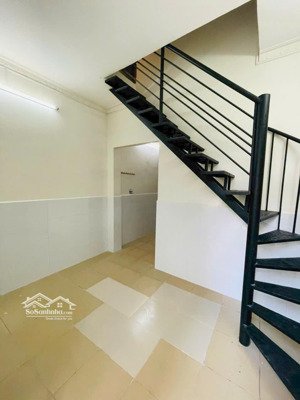 cho thuê nhà nguyên căn gần ngay chợ thủ đức phường trường thọ