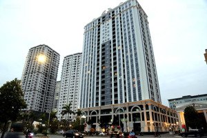 chính chủ bán gấp chung cư cao cấp florence mỹ đình - toà r1 - view svđ. 83m2 - giá bán 7,9 tỷ.