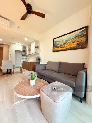 hot! cần cho thuê gáp 2pn full nt lumiere bouelvard, tầng cao view đẹp, nhà mới, ở ngay