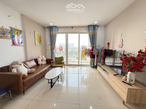 cho thuê căn hộ carina, funll nội thất, view võ văn kiệt,
diện tích; 105m2 ( phone 