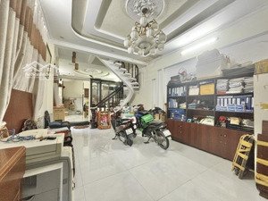 nhà 5.5m x 25m - xây 4 tầng - hxh - đường thống nhất - bán 9.7 tỷ