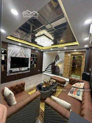 11.x tỷ nhà 6 tầng thang máy ô tô vào nhà full nội thất tiền tỷ - bát khối - sat cầu vĩnh tuy