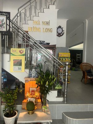 bán nhà mặt tiền đường bình giã phường tam thắng.