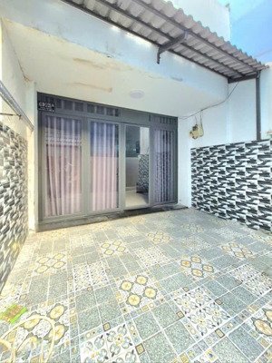 bán nhà shr đường huỳnh tấn phát, tt nhà bè. giá: 3tỷ649 lh mr huy hỗ trợ bank