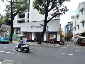 ngang 13m góc 142 võ thị sáu 500m2