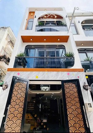 đi nước ngoài bán nhà 3tỷ660/70,2m2, đường huỳnh mẫn đạt - q.5, cho thuê 27tr, gần bv nguyễn trãi