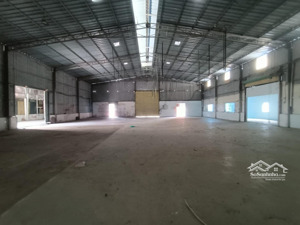 cho thuê kho xưởng đẹp giá tốt, hàng hiếm có khó tìm 1000m2/50tr phù hợp sx hoặc làm kho