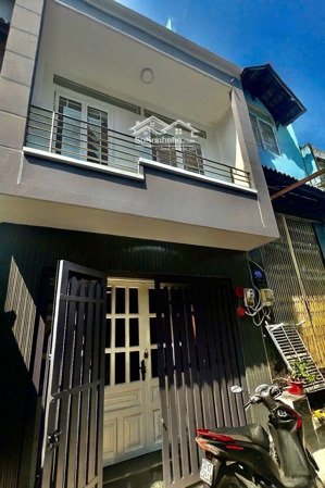 nhà mới đẹp. kế pmh, chỉ việc dọn vào ở. shr chính chủ