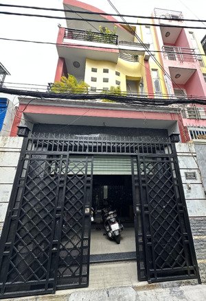 nhà riêng chính chủ/ nhà sạch đẹp