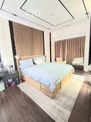 cho thuê căn hộ 95m2 thiết kế 2pn 2wc full nội thất cao cấp như hình lh 