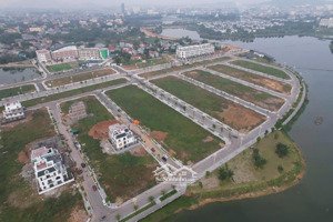 cần bán lô đất biệt thự đơn lập khu đô thị bắc đầm vạc vĩnh yên