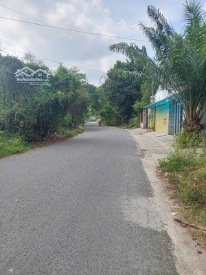 bán đất dx013 phú mỹ tdm giá êm vị trí đẹp, khu dân cư đông đúc, tiện kinh doanh buôn bán