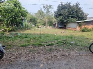 bán đất 22x50m , giá bán 2.7 tỷ, xã Đức Lập Hạ, Đức Hòa, Long An. Mr.Tâm 0974480757