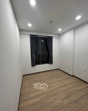 cần bán 2pn 2wc bcons plaza view hồ đá làng đại học dọn vào ở ngay