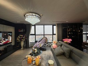 giảm sốc 300tr 3pn 122,5m2 full nt xịn, sẵn sổ giao dịch nhanh