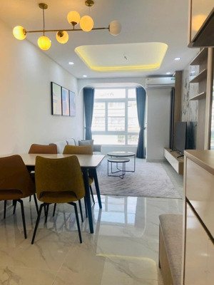 bán căn góc- căn hộ sky garden 3 -phú mỹ hưng- q7 -72m2 chỉ 6,x tỷ