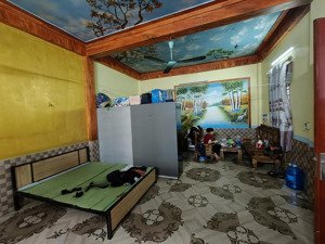 bán nhà trọ 4 tầng 25 phòng 179m- ô cách ,yên phong, bắc ninh. thuê full dòng tiền đều -5.55 tỷ