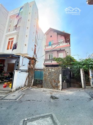 quận 7 - căn góc 8m x 15m - 3 tầng xe hơi thông 13 tỷ hơn