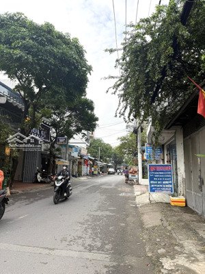 mặt tiền kinh doanh gò vấp, nhà đẹp 4 tầng, 96m2 full nội thất xịn chỉ 11 tỷ hơn