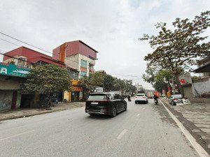 bán gấp mảnh đất rất đẹp - vuông vắn - khuôn tiền - đường ôtô vào nhà tại lộc hà, mai lâm, đông anh