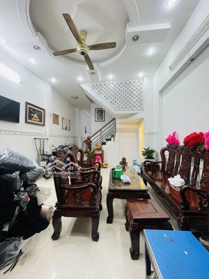 chủ gấp bán nhà lê văn quới, 3 tầng, 4.2m x 17m, hẻm xe tải 6m, giảm còn 5.7 tỷ
