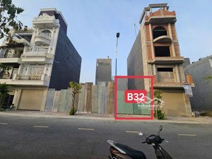 bán đất xd tự do khu tđc đông hòa c, đường n3; dt 5x14m tc 100%; đường nhựa 8m, hỗ trợ vay 70%