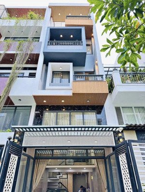 đi định cư bán nhà phạm hữu chí - q.5 giá 3tỷ990/75m2. gần chợ tân thành. cho thuê 23tr