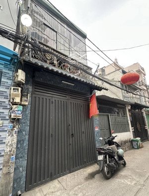 nhà 2 tầng đường trương thị hoa, phường tân thới hiệp, q12, hẻm ôtô . vào ở ngay