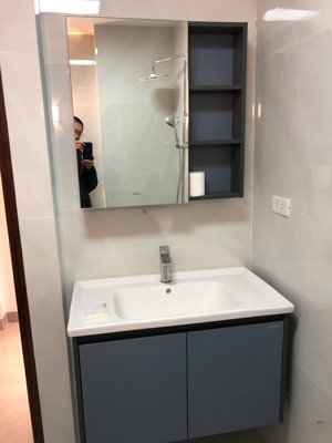 cho thuê np đẹp xuất sắc tại lạc trung, giá thỏa thuận, 65m2, mặt tiền 5m