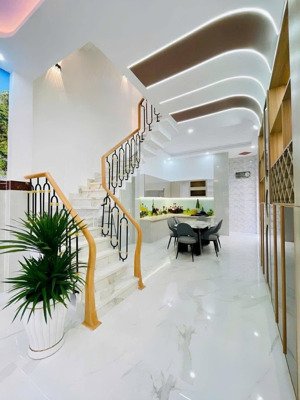 giá rẻ - hẻm xe hơi xvnt p26 - 3 tầng (4 x 14) - 56m2 - vô ở ngay - 8,2 tỷ