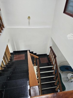 cho thuê nhà 2 tầng đường bùi công trừng phường hòa xuân, tp đà nẵng