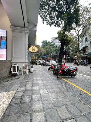 cho thuê nhà riêng phố tuệ tĩnh trung tâm hai bà trưng diện tích: 40m² xây 3 tầng 3pn,3wc