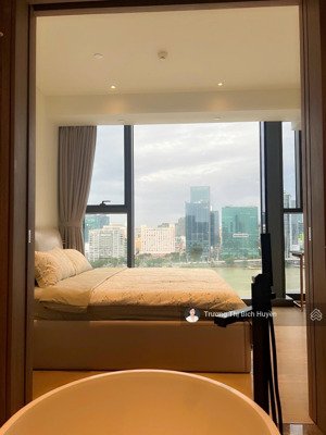 chính chủ cho thuê 3pn the opera view trực diện sông giá chỉ 115 triệu (thương lượng)