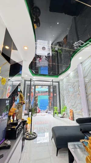 siêu phẩm hẻm ô tô thông - ngay phố ẩm thực quận 6 - 82m2 - 3 tầng đúc mới btct -7,99 tỷ.