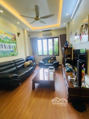 nhà tái định cư việt hưng, đường ô tô tránh, hạ tầng đồng bộ, hàng xóm vinhome riverside long biên