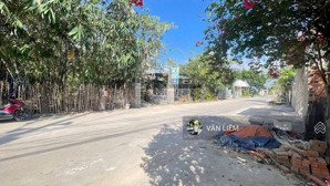 hạ bán nhanhnđất mặt tiền tô ký phường nam nha trang
--------- diện tích: 107.1m2 ngang 5,7m