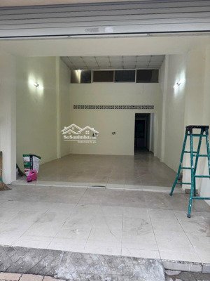 cho thuê nhà mt trần thủ độ nhà mới sơn sửa [5m x 20m] - 3pn - 1wc