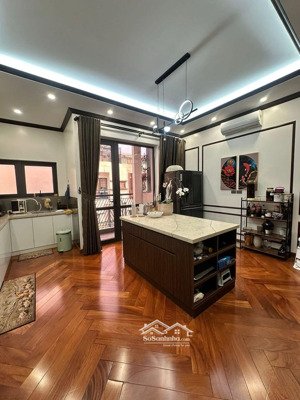 giảm sâu!galaxy,vạn phúc,thang máy,trục kd sầm uất,91m2,6 tầng. giá 35 tỷ