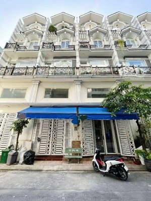 nhà mới đẹp - 4 tầng - sinco - bình tân (4x14m) 4pn - đường 8m gần aeon mail - chỉ: 8,5 tỷ