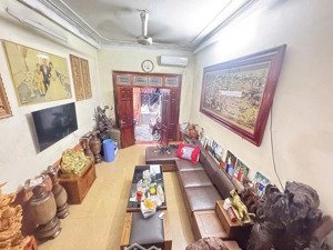 chính chủ bán căn nhà 3 tầng du ngoại - đông anh - hn dt 60m - nhà 2 mặt tiền, dt rộng ở sướng.