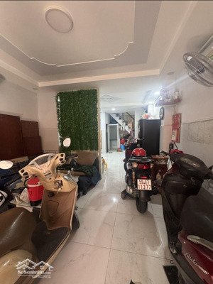 hẻm thông cách trường sa 50m - hẻm xe máy tránh nhau thoải mái - giá chỉ nhỉnh 5 đồng