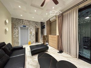 bán nhà phố lò đúc - lô góc - 6 tầng thang máy - full nội thất - sổ đỏ chính chủ