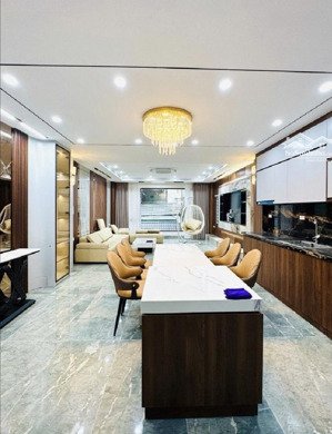 bán nhà bát khối long biên hà nội diện tích : 79m2 x 7 tầng x 5m x 22,3 tỷ kinh doanh ngay eon