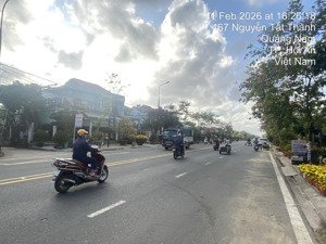 đường nguyễn tất thành: bán lô đất 9 x34 = 306 m2; giá chỉ 31,5 tr/m2